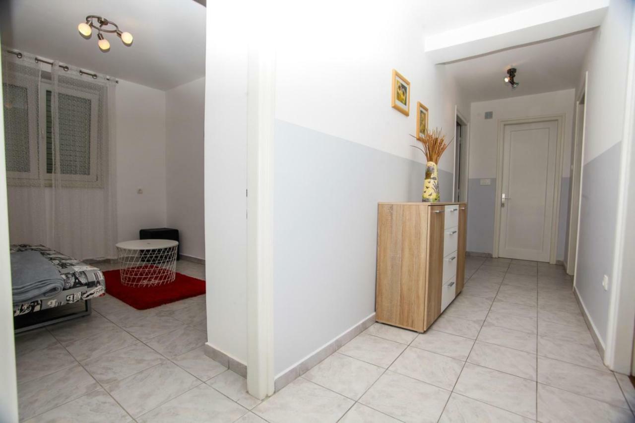 Apartments Marta ツリクヴェニツァ エクステリア 写真